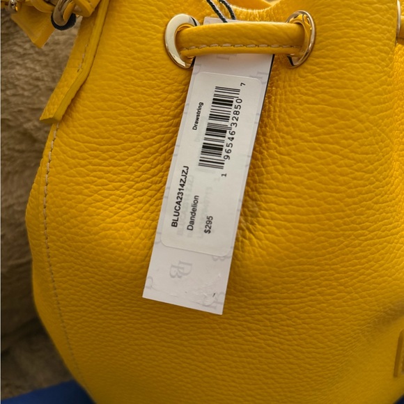 Dooney & Bourke Vibrant Yellow Shoulder Bag - Picture 3 of 4